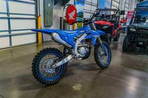 มอเตอร์ไซค์วิบาก YZ450FX รุ่นใหม่ ปี 2026 ขนาด 450 ซีซี สำหรับผู้ใหญ่ พร้อมระบบหัวฉีด EFI ระบายความร้อนด้วยน้ำ คุณสมบัติระดับพรีเมียมสำหรับการแข่งขันออฟโรด จากสหรัฐอเมริกา - Product Image 4