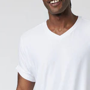 Chemise Tendance Col V Classique Style Minimaliste Pour Acheteurs en Gros Design Tendance Pour Hommes Collection Été Décontractée 2026 - Product Image 3