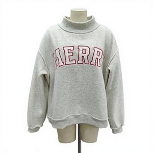 เสื้อสเวตเชิ้ตสีเทาอ่อน คอสูง พร้อมตัวอักษรสีแดงขนาดใหญ่ด้านหน้า แขนยาว ปลายแขนและชายเสื้อแบบริบ  รับสกรีนโลโก้ตามแบบ - Product Image 1