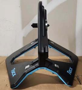 NOUVELLE ARRIVÉE 100% ORIGINAL Entraîneur de vélo intelligent à entraînement direct Tacx NEO 2T de haute qualité, maintenant en stock - Product Image 1