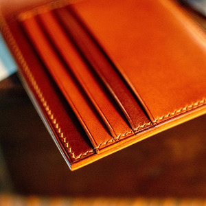 Portefeuilles en cuir véritable pour hommes en gros, logo personnalisé, minces, anti-RFID, fournisseur OEM, qualité supérieure, export, mode, prix raisonnable - Product Image 6