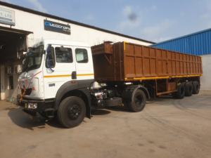 Remolque de 40 pies, 3 ejes, 4 pies de altura lateral, 55combo con eje y suspensión York, sistema ABS, neumático Apollo Amar Gold, aplicación para bobinas de carbón - Product Image 4