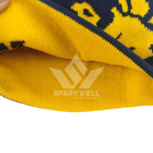 Bonnet en tricot jacquard unisexe avec motif animalier en bleu marine et jaune pour un usage décontracté en extérieur, taille adulte 56-58 cm - Product Image 5