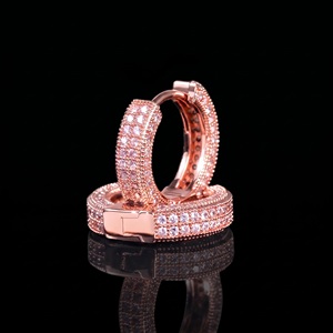 ต่างหูแบบห่วง IKYRAA JEWELS หรูหรา เงินแท้ 925 ประดับเพชรเลี้ยงในห้องปฏิบัติการ ทรงหลายแถว ฝังแบบ Pave เคลือบโรสโกลด์ รับรองโดย IGI คุณภาพเยี่ยม - Product Image 4