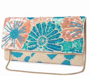 Pochette artisanale en perles de coton avec broderie style ange pour soirée - Product Image 6