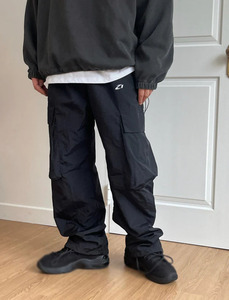 Men Mint Green Wide Leg Lightweight Cargo Pants Relaxed Fit Minimal Streetwear <b>Trousers</b> Loose Fit Design Wholesale Vendor - Product Image 6