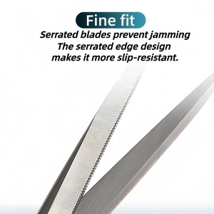 Tijeras para Cutículas de Acero Inoxidable, Hojas Rectas con Punta Afilada para Uñas, Diseño Duradero para Hombres, Mujeres y Niños - Product Image 6