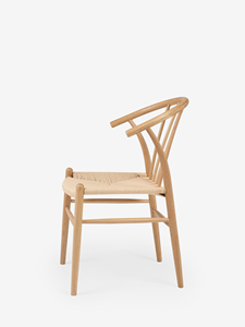 Fauteuil scandinave en bois massif avec dossier à tiges et assise en rotin - Product Image 2