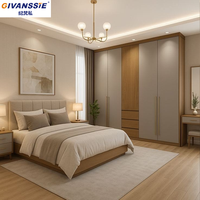 Suite de chambre à coucher de luxe de style italien avec lit flottant LED en bois, tailles Queen/King, intégrant un placard et un bureau de coiffeuse pour usage scolaire