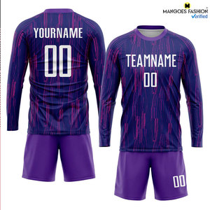 Vêtements de football en gros, nouveau style avec logo et tissu personnalisés, 100% polyester, uniforme de football original, vêtements de football OEM - Product Image 4