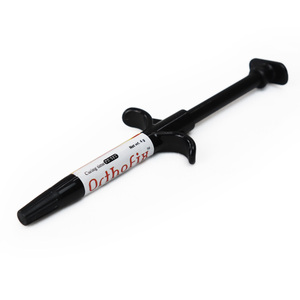 Pasta adhesiva de resina compuesta para ortodoncia en jeringa, para fijación de brackets, de INDIA - Product Image 1