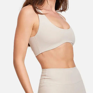 Sujetador deportivo sin costuras para mujer, espalda cruzada, cuello redondo, diseño recortado, soporte medio, para yoga, color liso, elastano, poliéster - Product Image 2