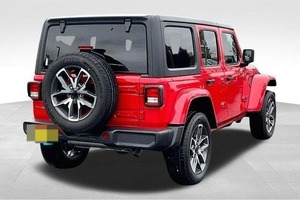 Toyota WRX 4x4 2024 Usado en Buen Estado, Volante a la Izquierda, Diésel, Automático, 6 Asientos, Emisión Euro II - Product Image 2