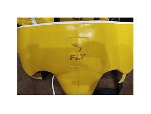 อุปกรณ์ป้องกันอวัยวะเพศชายสำหรับชกมวย ยี่ห้อ Fly Boxing รุ่นพรีเมียม ทำจากหนังวัวแท้ สำหรับฝึกซ้อมมวยไทย MMA และมวยสากล - Product Image 1