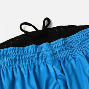 Tenue de football OEM sans marque, légère, à séchage rapide, ensemble uniforme de football uni, vêtements de sport personnalisés pour l'entraînement - Product Image 5