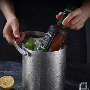 Cubo de Hielo Personalizado de 2L, Doble Pared, Acero Inoxidable, Plateado y Dorado, para Cerveza y Vino, con Tapa y Pinzas - Product Image 5