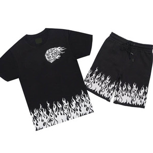 Ensemble de vêtements de sport pour homme, t-shirt et short décontractés pour l'entraînement, tenue de sport en deux pièces pour la salle de sport, la remise en forme, l'entraînement quotidien - Product Image 2