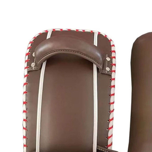 แผ่นเตะคิกแพดคุณภาพพรีเมียม พร้อมดีไซน์ด้ามจับคู่และโครงสร้างทนทาน สำหรับการฝึกซ้อมประจำวันและการฝึกฟิตเนส - Product Image 6