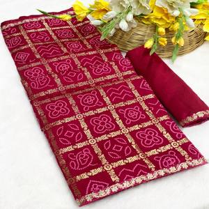 VASTRA COTTAGE Sari Tradicional de Seda Vichitra Magenta con Estampado Bandhani Dorado y Borde Bordado - Product Image 1