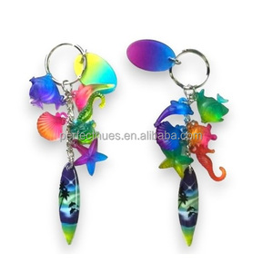 Porte-clés fantaisie avec animaux marins colorés, inspiré de l'ambiance de la plage - Product Image 1