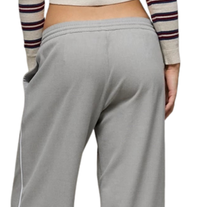 Women Light Grey Wide Leg Fleece Sweatpants Drawstring Elastic Waist Loose Fit Casual Winter <b>Lounge</b> Trousers with Pockets - Product Image 4