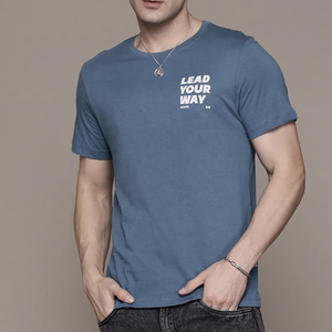 Camiseta gráfica personalizada para hombre 100% algodón estampado con marca personalizada fabricante camiseta personalizada para hombre - Product Image 1