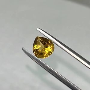 Citrine dorée naturelle 8MM en forme de cœur, pierre précieuse de qualité supérieure pour la fabrication de bijoux - Product Image 1