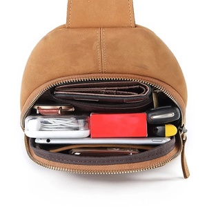 Bolso de Pecho de Cuero Cómodo y de Fácil Movilidad, Bolso Cruzado de Cuero Moderno, Mochila de Pecho, Diseños Recién Llegados - Product Image 4
