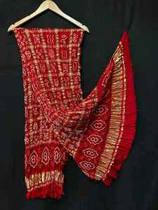 Dupatta en soie pure à motif Bandhani, style fête, 2,5 mètres, pour femmes, par AISHA BANDHEJ - Product Image 2