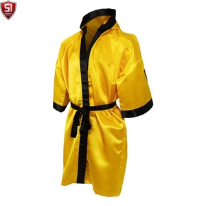 Robe de boxe pour hommes adultes SUMROOS, en satin, couleur et logo personnalisés, respirante et confortable pour le MMA et le Muay Thai - Product Image 2
