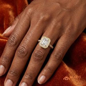Bague de fiançailles et de mariage en moissanite taille émeraude avec micro-incrustation halo, plaquée or, pour femme, bijoux de luxe vintage pour mariée et soirée - Product Image 5