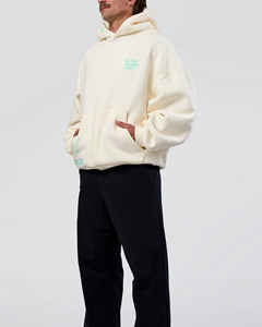 Sudadera con Capucha Oversize Color Crema We Rise. Nombres Alternativos: * Sudadera con Capucha Estándar * Sudadera con Capucha con Gráfico Minimalista * Sudadera con Capucha Premium Off Wh - Product Image 1