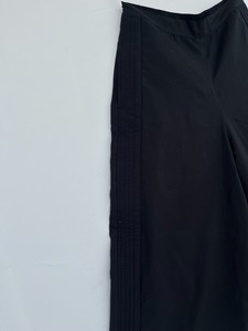 Pantalon de pyjama noir à jambes larges pour femme, coupe ample décontractée, style palazzo avec détail plissé sur le côté, confortable pour tous les jours - Product Image 4