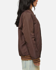 Chaqueta Varsity para Mujer, Color Marrón con Ribete en Contraste, Manga Larga, Cuello con Botones, Cierre de un Solo Botón, Tejido de Poliéster, para Otoño - Product Image 2