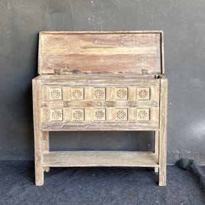 Mesa Consola de Madera Tallada con Motivos Florales, Colección Exclusiva, Arte Antiguo del Himalaya - Product Image 3