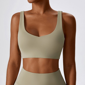 Conjunto de Yoga de Dos Piezas Personalizado para Mujer, Bra Deportivo y Leggings, Ropa Deportiva para Fitness, Entrenamiento y Gimnasio - Product Image 3