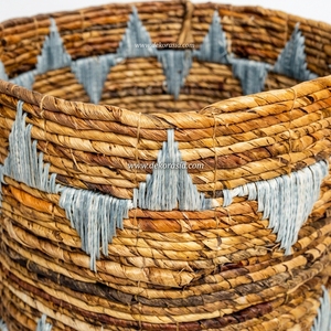 Ensemble de paniers de rangement en banane tressée naturelle écologique de haute qualité, 2 paniers pliables multifonctionnels pour organiser les vêtements - Product Image 4