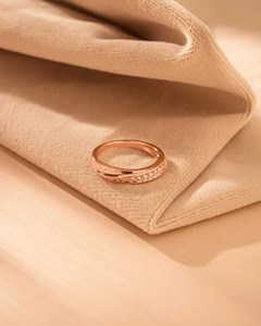 Anillo de Boda de Oro Rosa con Diamantes Cultivados en Laboratorio - Product Image 3