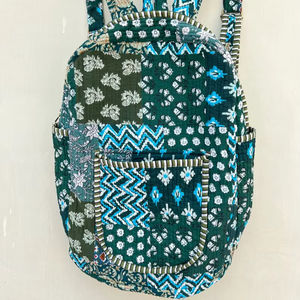 Sac à dos matelassé rayé pour filles, fait main en coton, sac d'école léger, sac de voyage multi-poches, imperméable et tendance - Product Image 1