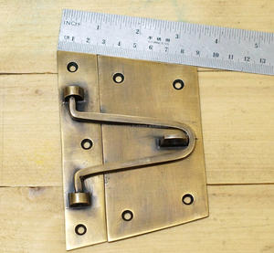 กลอนประตูแบบโบราณทรงสี่เหลี่ยมผืนผ้า พร้อมช่องเกี่ยวแบบตะขอ ทำจากทองเหลืองขัดเงา สำหรับล็อคประตูนิรภัย - Product Image 5