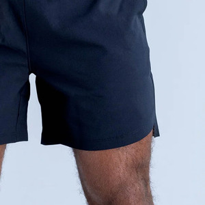 Pantalones Cortos Deportivos Negros para Hombre, Diseño Moderno, 6 Pulgadas de Largo, Ligeros, Transpirables, con Logotipo Personalizado, Cintura Elástica - Product Image 5
