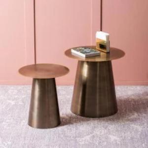 Table d'appoint en fer forgé, mobilier durable et élégant pour hôtel, restaurant, café, salon, réception, bureau et environnements contemporains - Product Image 4