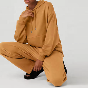 Pantalon de sport en molleton de qualité supérieure pour femme, coupe ample et décontractée, jambe large, idéal pour le fitness, l'entraînement et le yoga - Product Image 3