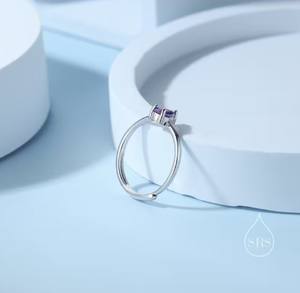 Anillo de Amatista Natural en Plata de Ley, Corte Pera de 4x6mm, Talla Ajustable, Anillo de Amatista Genuina, Piedra de Nacimiento de Febrero - Product Image 4