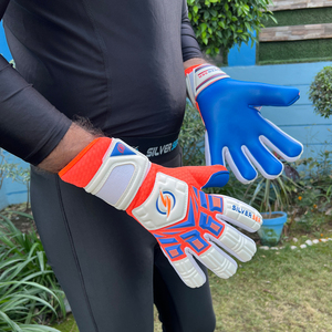 2026 New Latex Match Adult and Children's Professional Soccer Goalkeeper <b>Gloves</b> Manufacturer Factory in Pakistan - Product Image 3