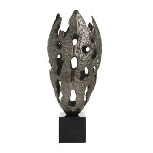 Sculpture en aluminium faite à la main, finition antique moderne, écologique, forme unique, base en marbre noir, centre de table, en solde - Product Image 3