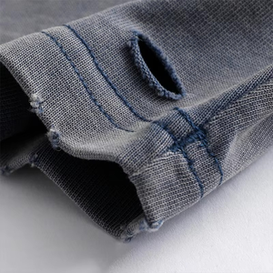 Camiseta Oversize Distressed de Algodón 100% para Hombre, Estilo Vintage Lavado, con Bordado y Gráficos Personalizados para Fabricantes de Ropa Urbana - Product Image 2