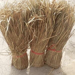 Toiture en chaume tressé en jonc de mer pour pavillon, décoration paysagère extérieure, résistante aux intempéries, Vietnam - Product Image 5