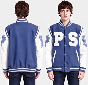 Chaqueta universitaria verde bosque para hombre, cuerpo de lana gruesa, mangas de cuero en contraste, botones a presión, estilo retro, proveedor de abrigos tipo letterman. - Product Image 4