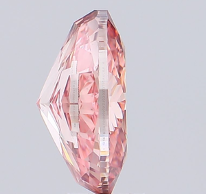 Diamante Cultivado en Laboratorio con Certificación IGI, 7.01 CT, Corte Ovalado Modificado Brillante, Color Rosa Intenso, Claridad VS1 - Product Image 3